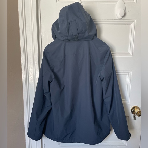 Women’s LL Bean 3-1 ski jacket fleece - Picture 3 of 13